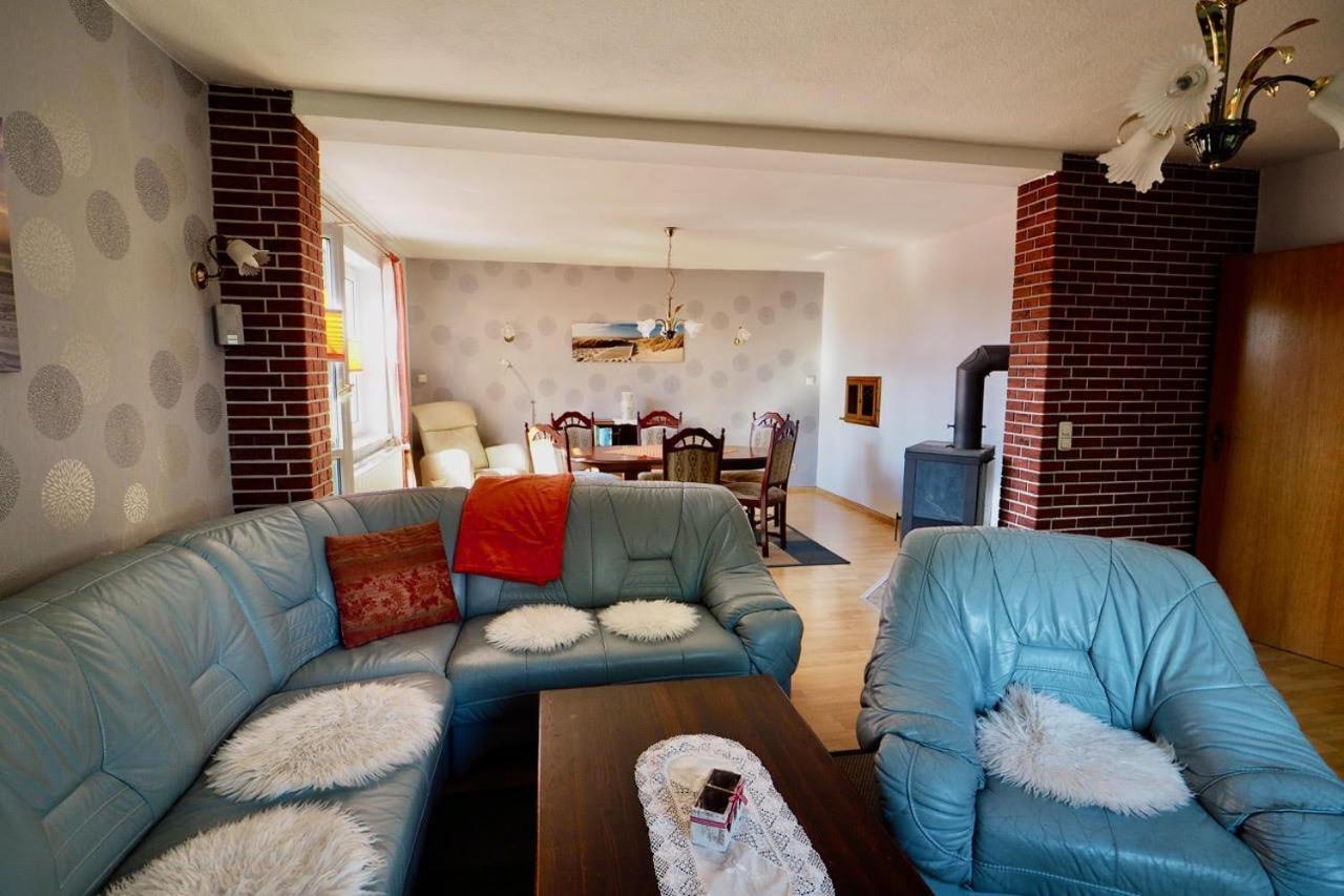 Ferienhaus Neumann - Ein Ganzes Haus Fuer Ihren Urlaub! Hessenburg Exteriör bild